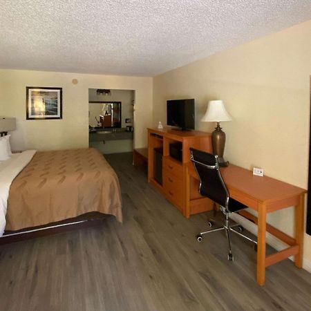 Quality Inn Near Manatee Springs State Park Chiefland Esterno foto