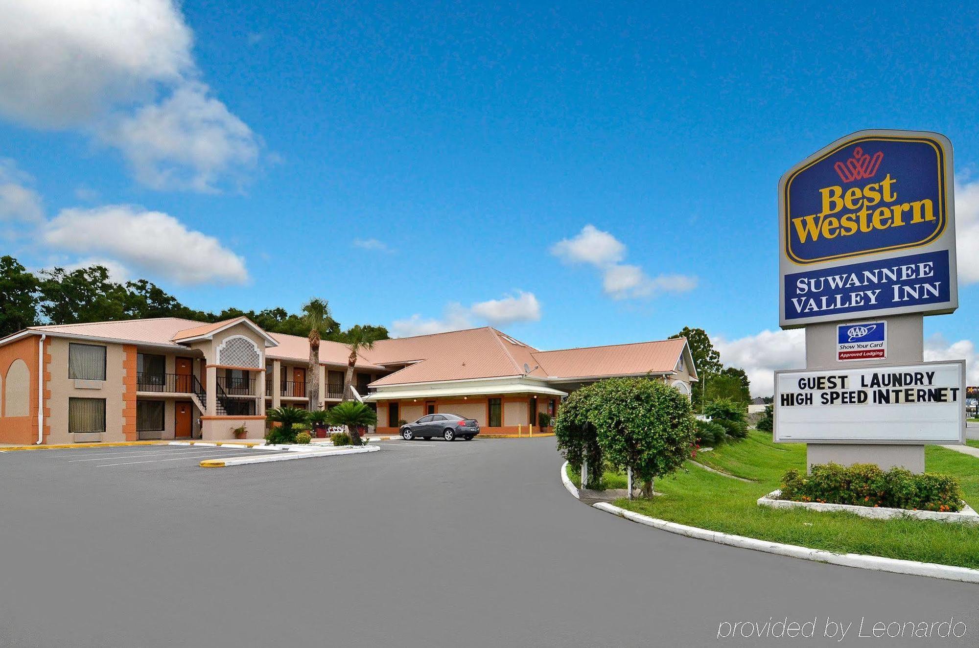 Quality Inn Near Manatee Springs State Park Chiefland Esterno foto