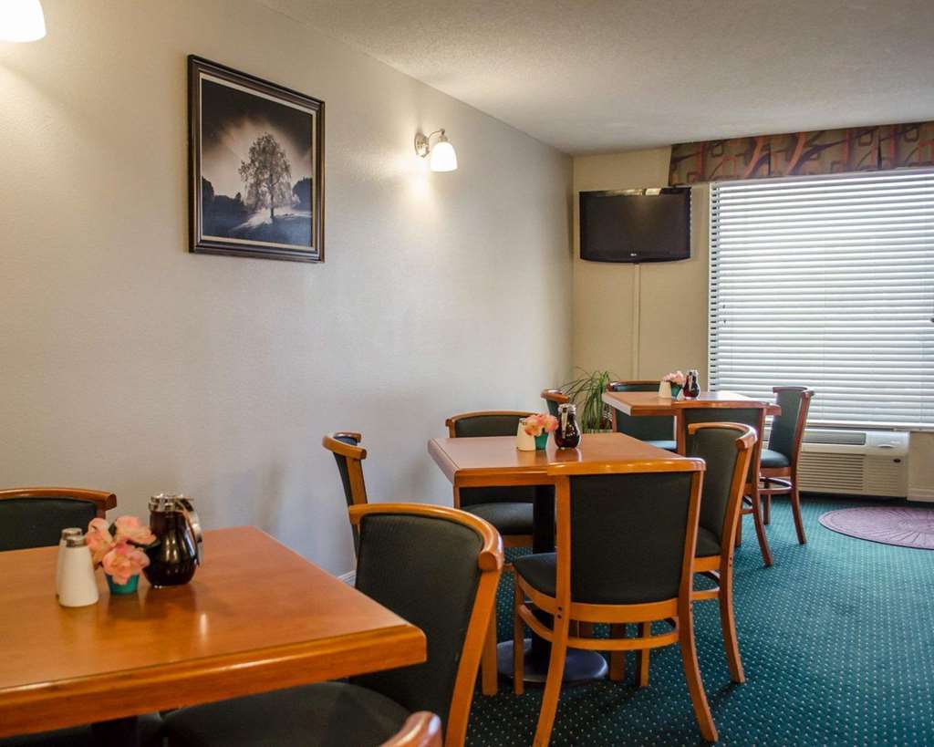 Quality Inn Near Manatee Springs State Park Chiefland Ristorante foto